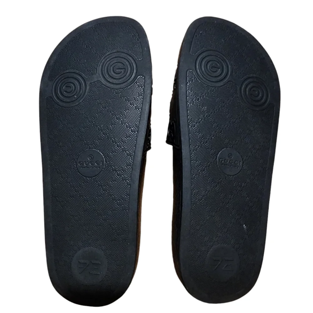 Gucci Women's Pursuit GG Slide Sandals - Picture 4 of 6